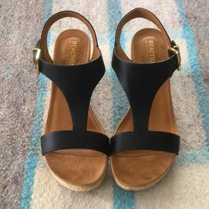 Size 7 Kenneth Cole Reaction wedges